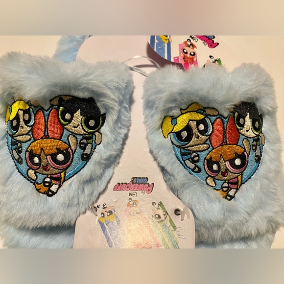 The Powerpuff Girls Women’s Slippers Color: Light Blue Size: Large - Picture 3 of 12